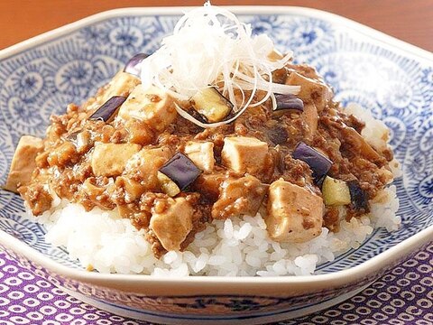 「ごまだれゆず胡椒」が決め手！麻婆丼